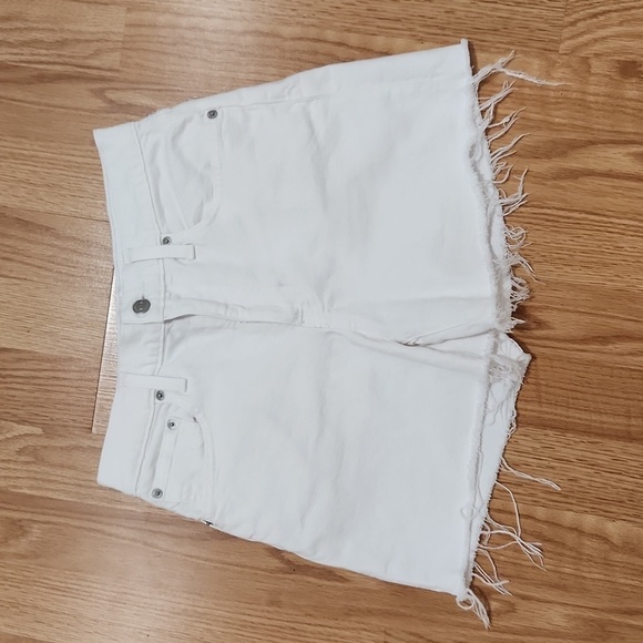 J. Crew High-rise denim cut off short in white size 25 cotton blend - Picture 6 of 12